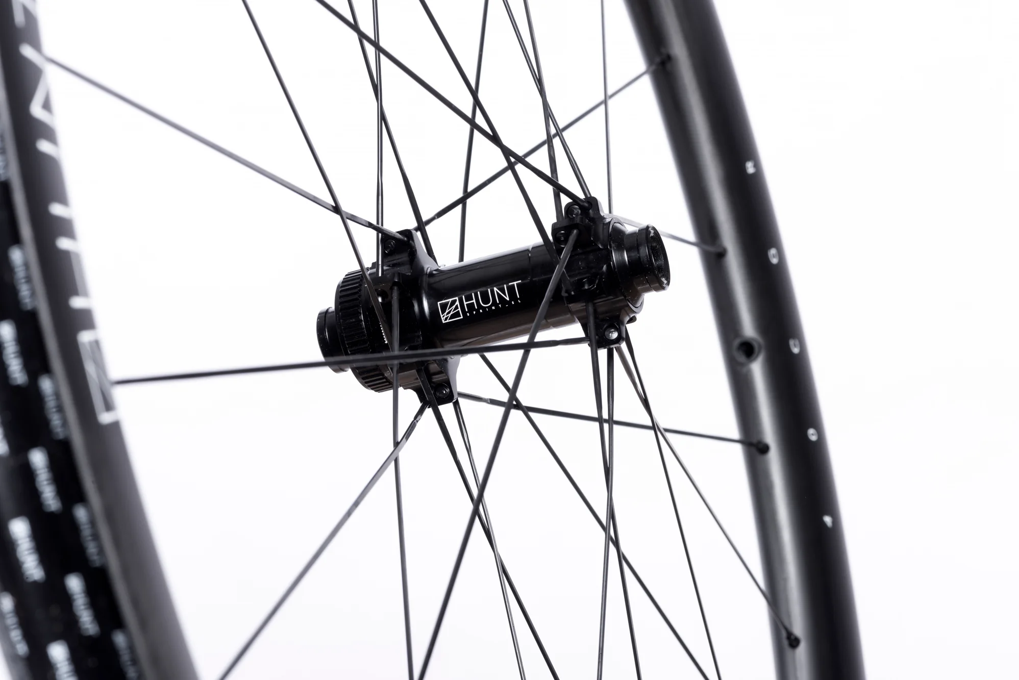 Classified x HUNT 40 Carbon Gravel Race Wheelset | Previous Model - Image 4