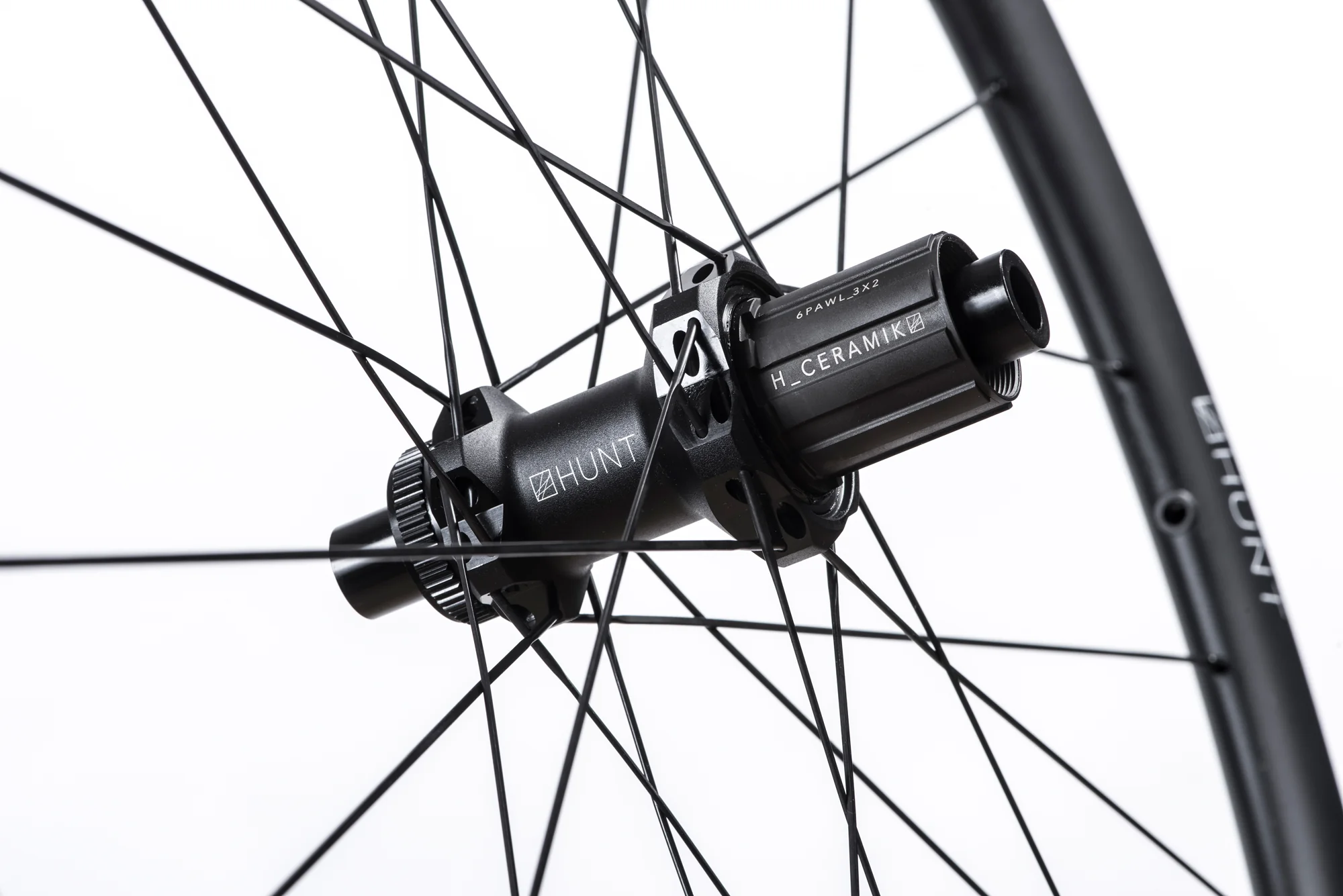 HUNT 30 Carbon CX Disc Tubular Wheelset - Image 5