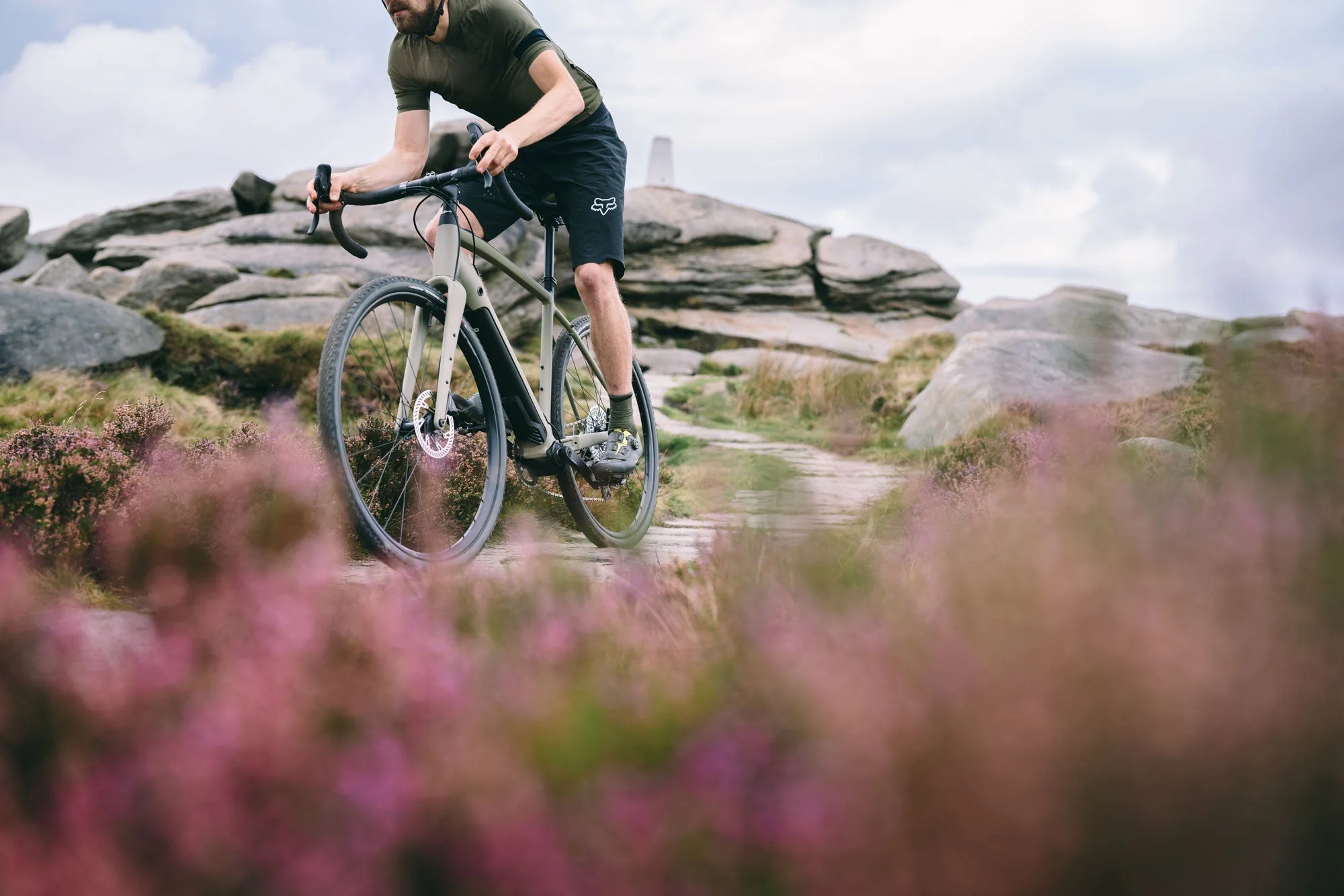 HUNT 4 Season Gravel X-Wide Wheelset - Image 8