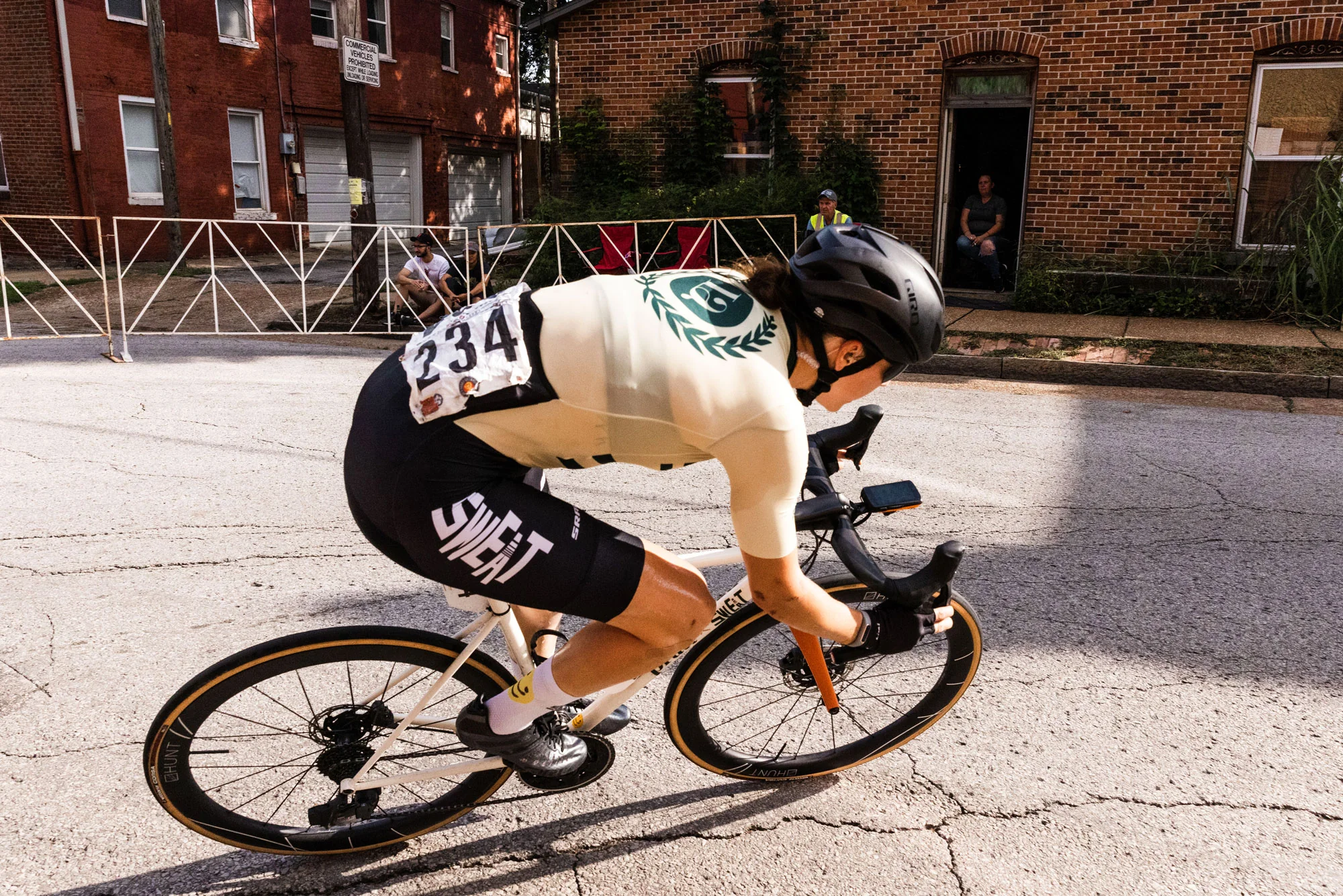 HUNT 48 Limitless UD Carbon Spoke Disc Wheelset - Image 4