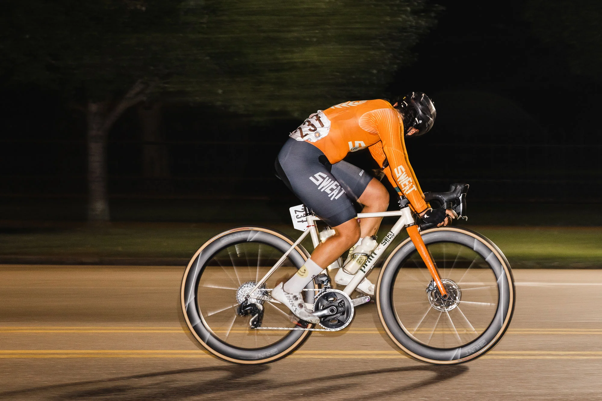 HUNT 60 Limitless UD Carbon Spoke Disc Wheelset - Image 4