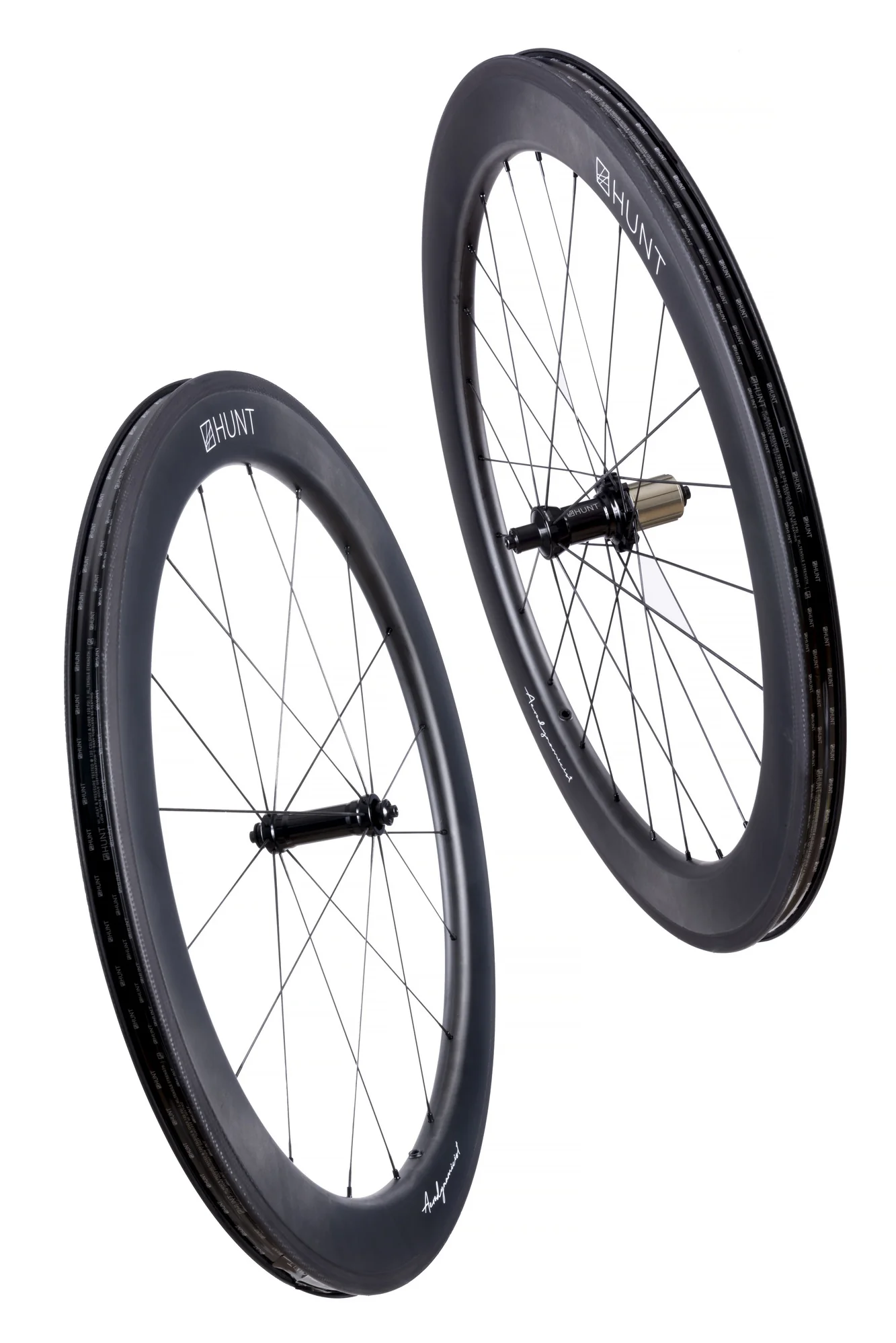 HUNT 62 Carbon Aerodynamicist Wheelset