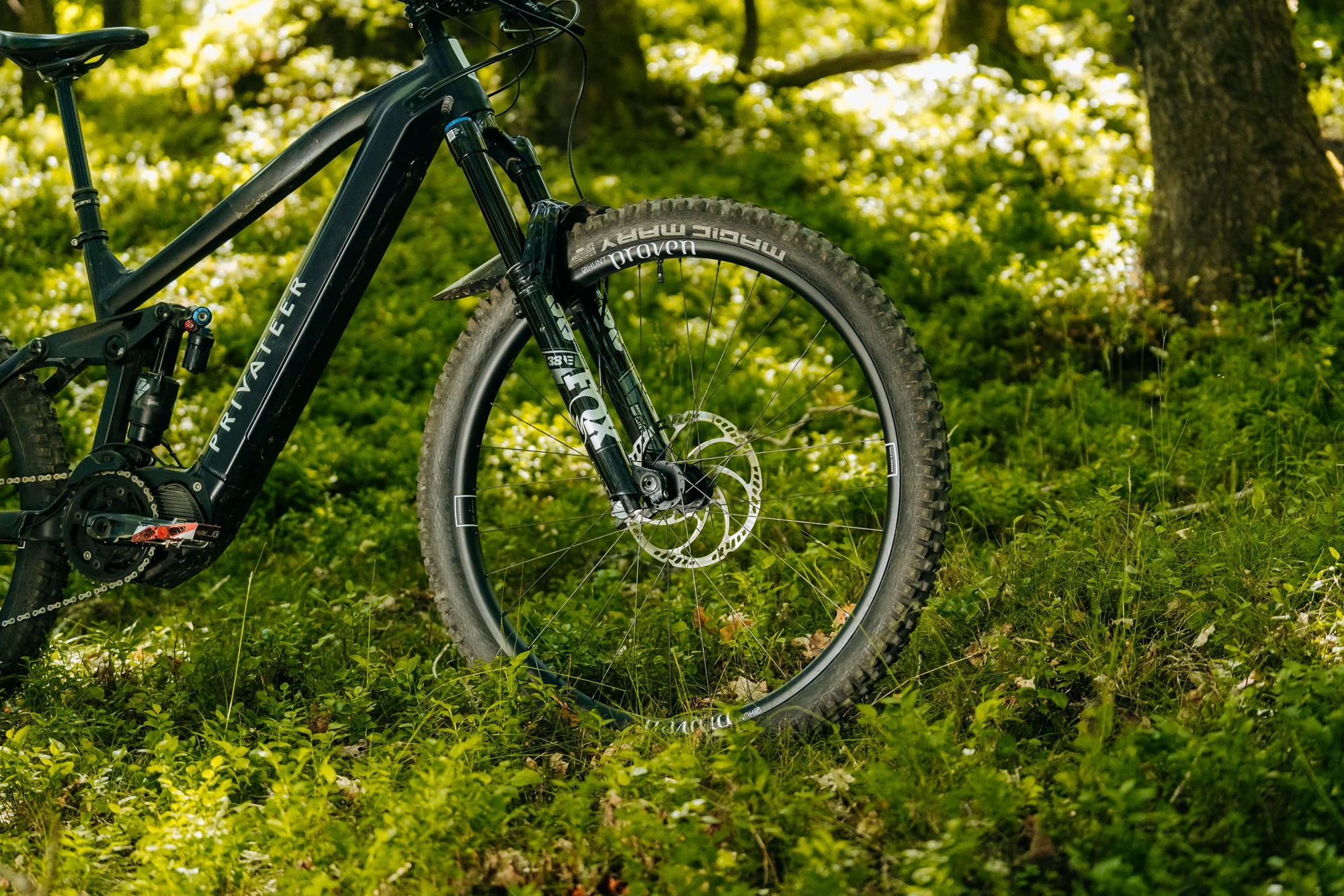 HUNT Proven Carbon Race E_Enduro 27.5 Wheelset | Previous Model IC279 - Image 7