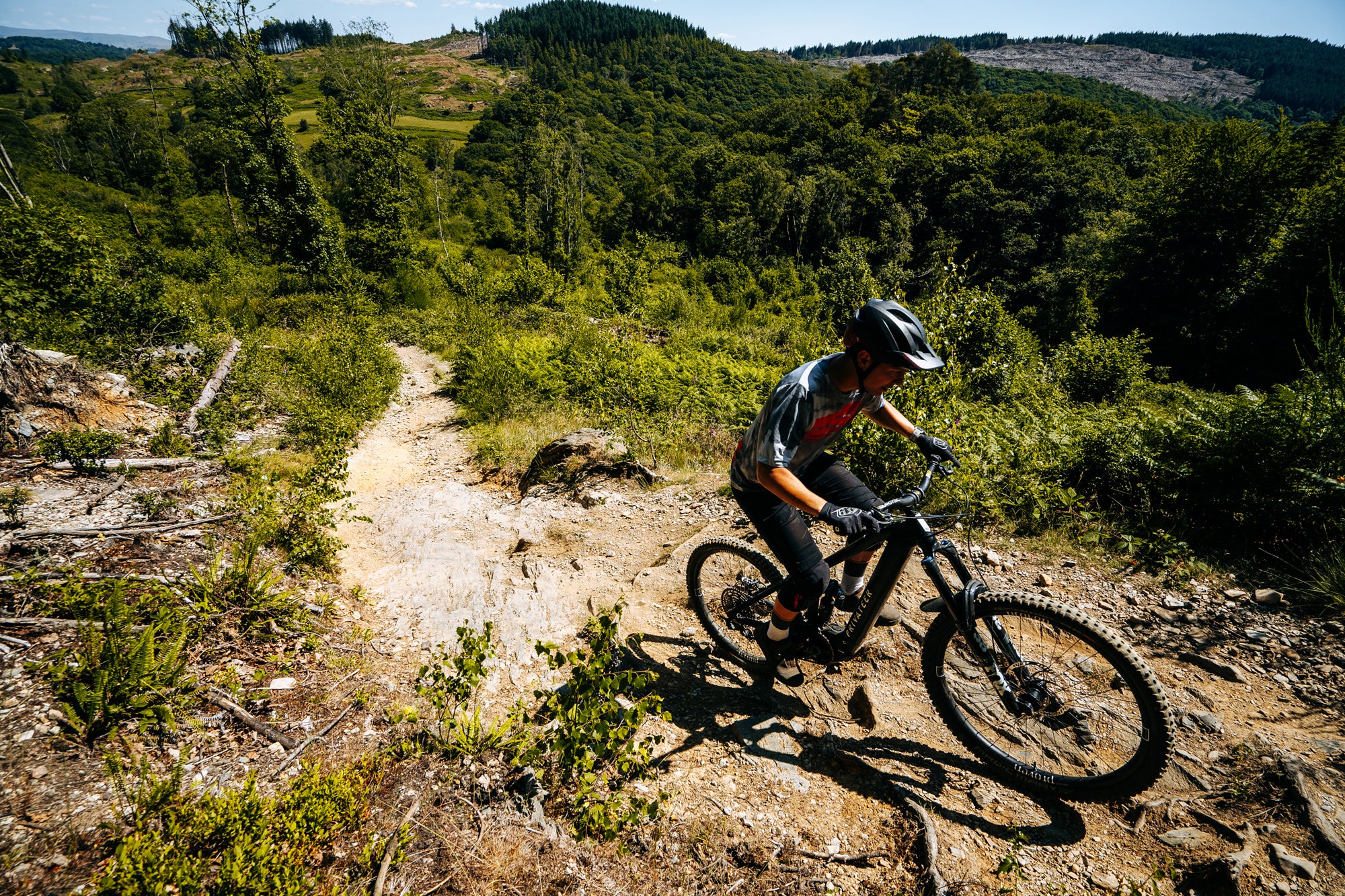 HUNT Proven Carbon Race E_Enduro Single Wheel - Image 2