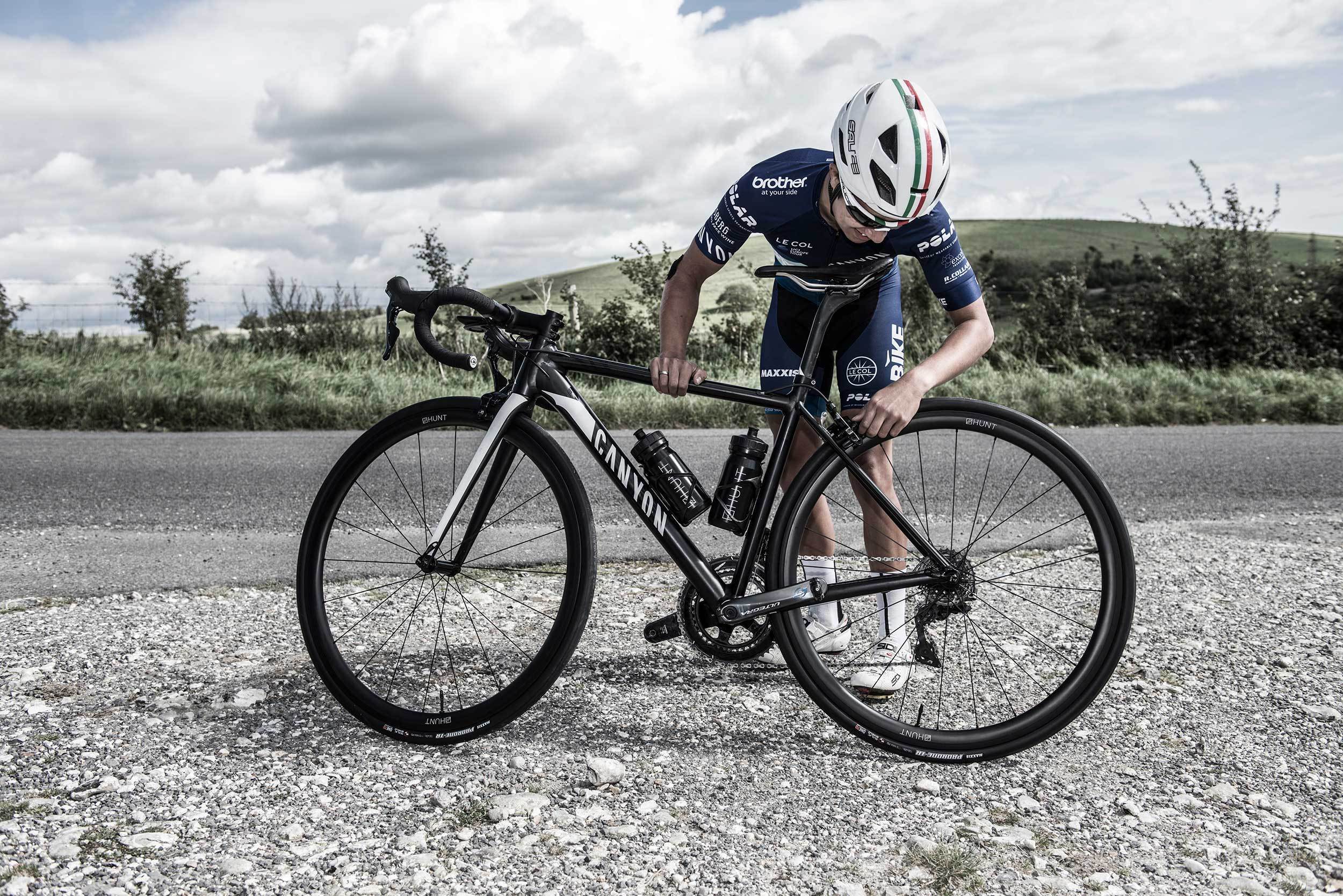 RE:NEW HUNT 36 Carbon Wide Aero Wheelset - Image 11