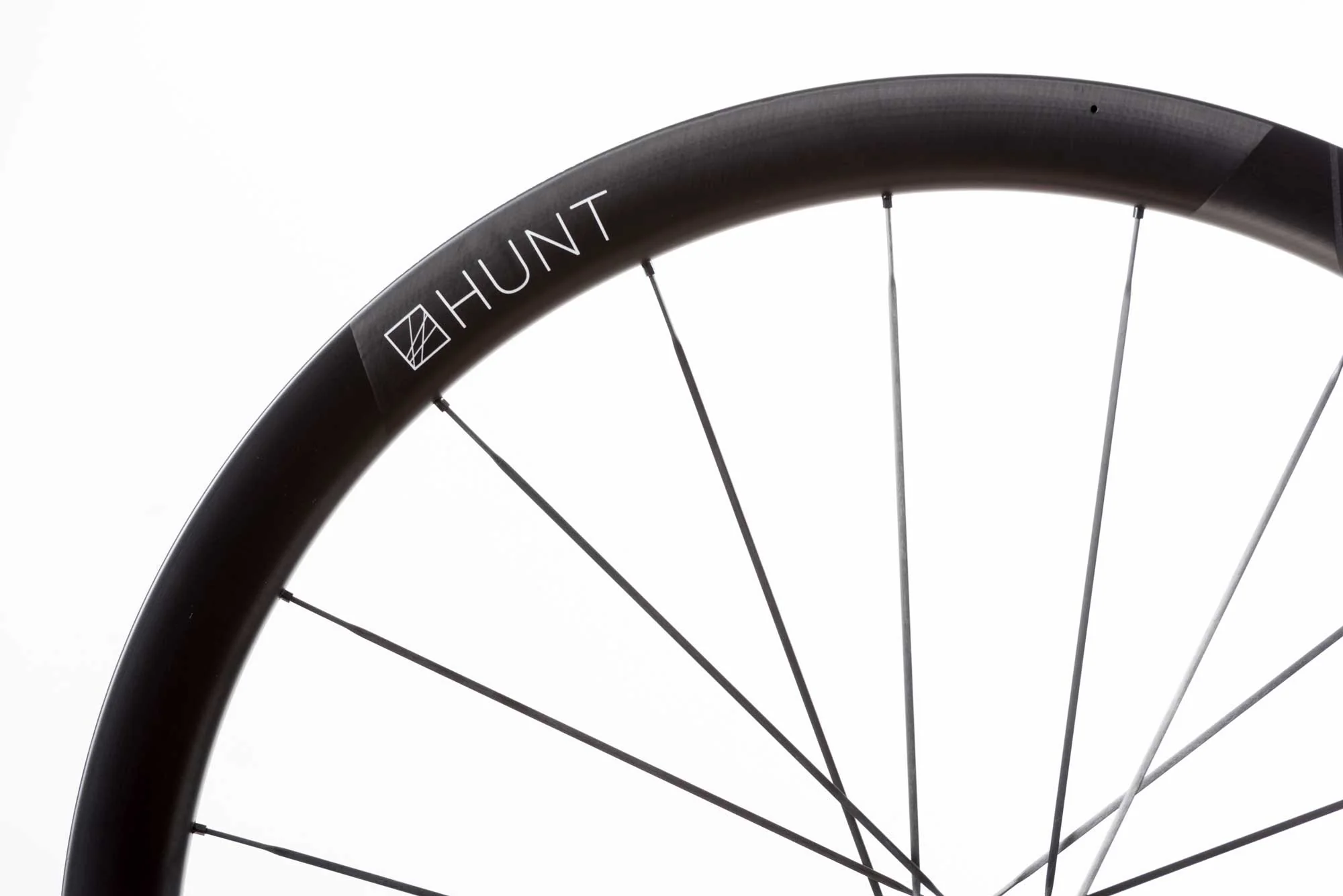 RE:NEW HUNT 40 Limitless Gravel Aero UD Carbon Spoke Wheelset - Image 9