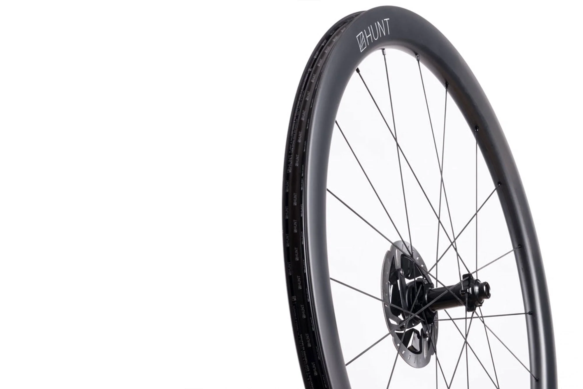 RE:NEW HUNT 4454 UD Carbon Spoke Disc Wheelset - Image 2