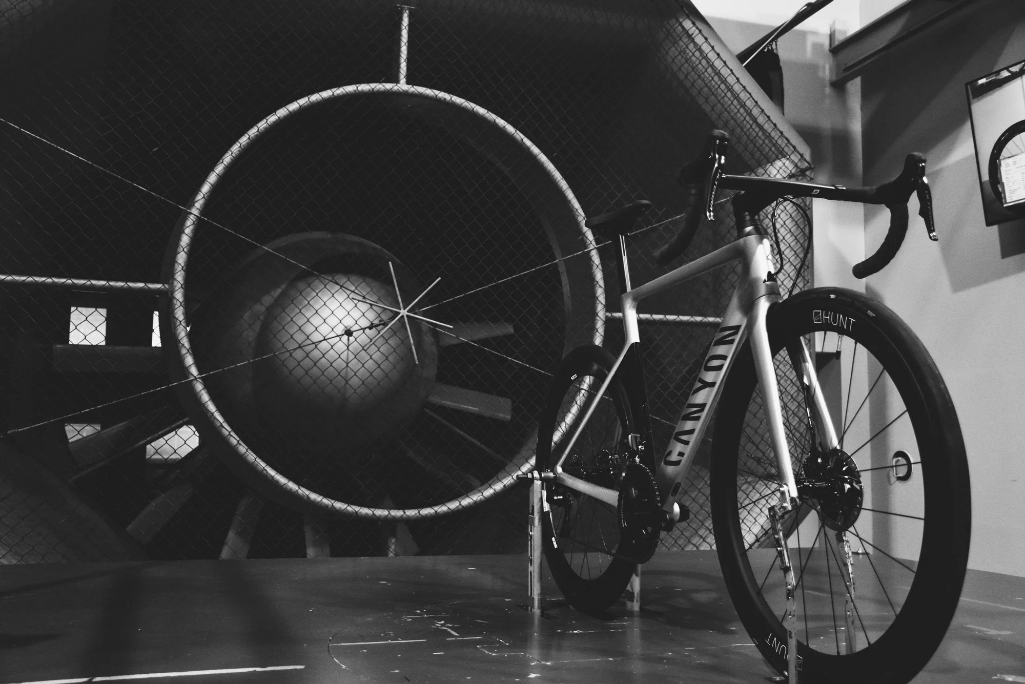 RE:NEW HUNT 48 Limitless Aero Disc Wheelset - Image 13