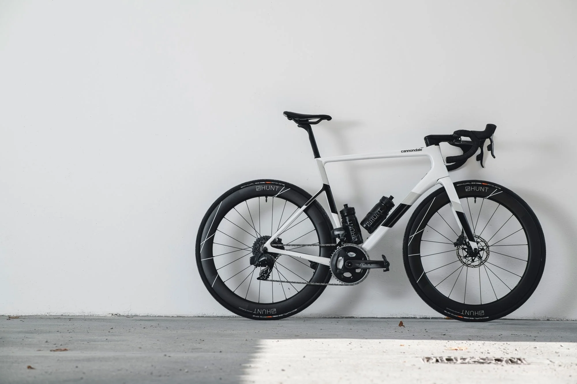 RE:NEW HUNT 60 Limitless Aero Disc Wheelset | Single Wheel - Image 11