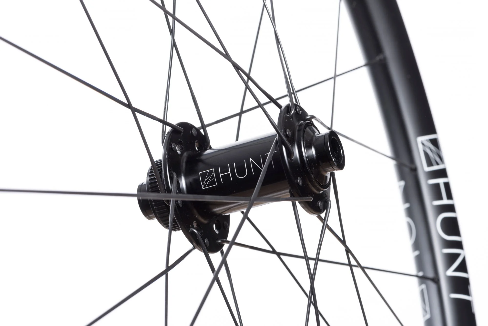 RE:NEW HUNT 650B Adventure Carbon Disc Wheelset - Image 6