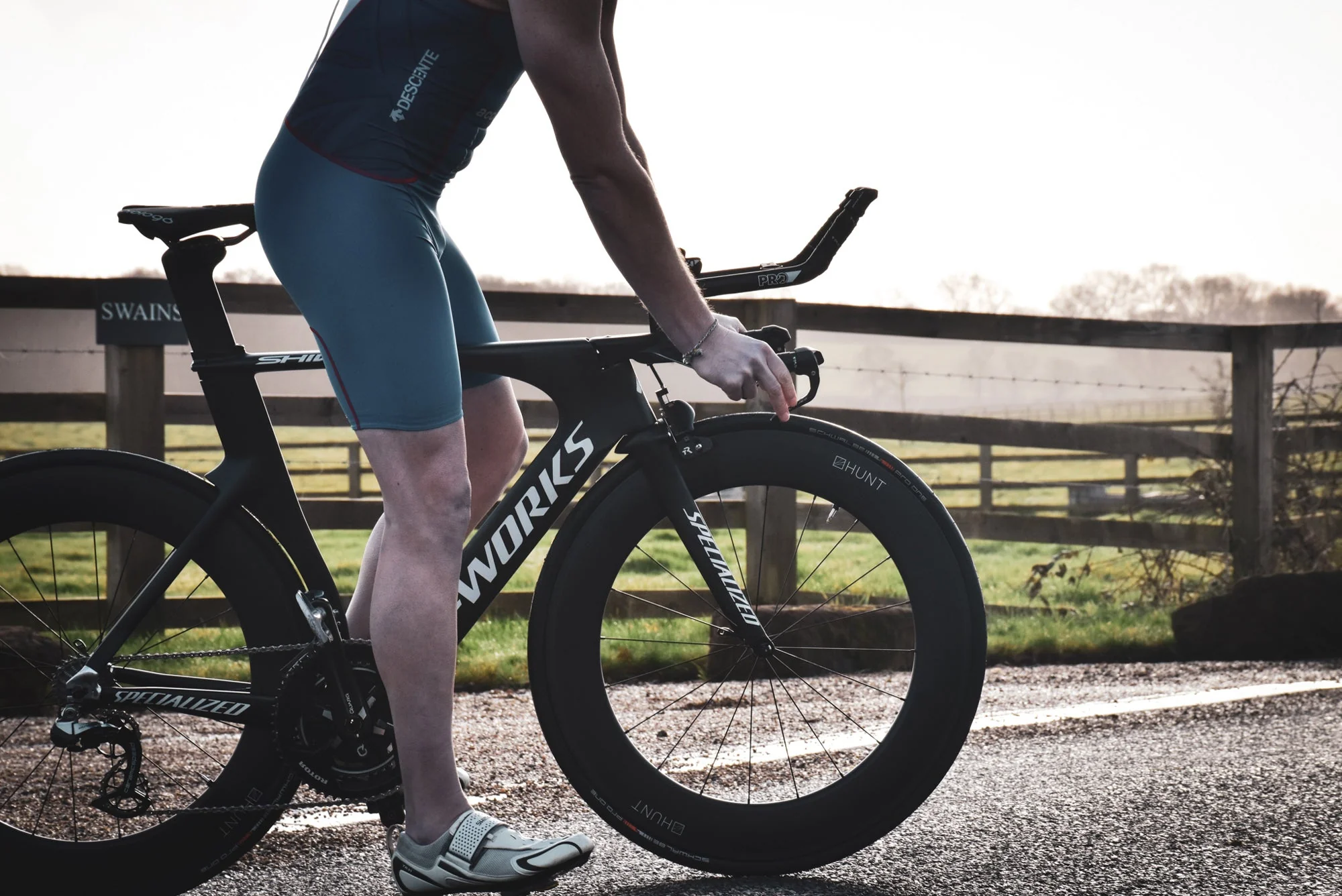 RE:NEW HUNT 82 Carbon Aerodynamicist Wheelset - Image 12