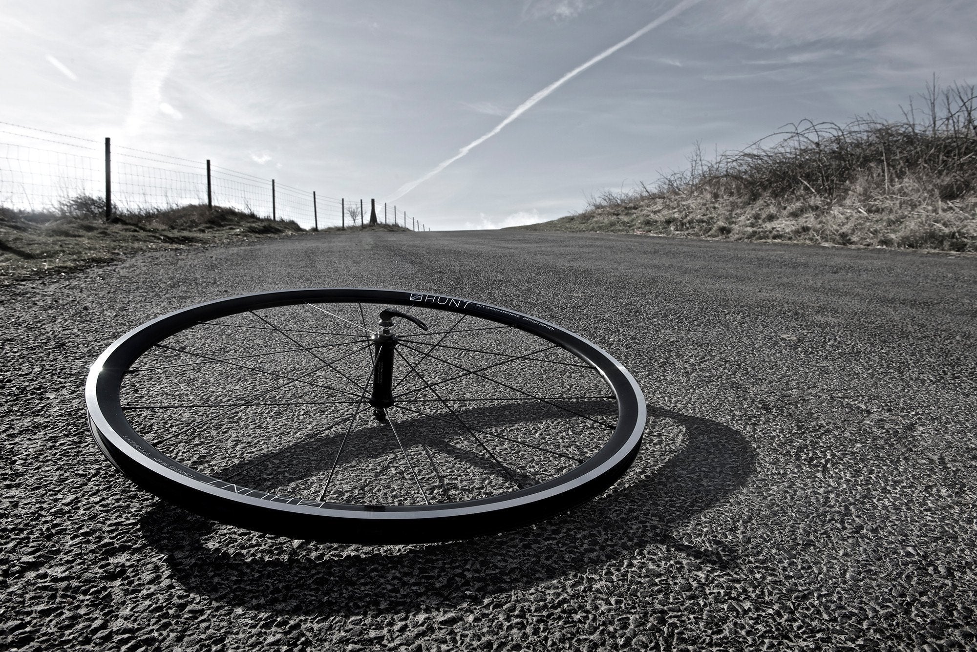 RE:NEW HUNT Race Aero Wide Wheelset - Image 12