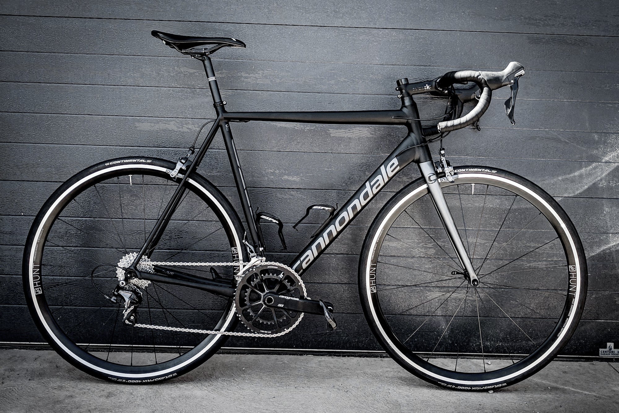 RE:NEW HUNT Race Aero Wide Wheelset - Image 16