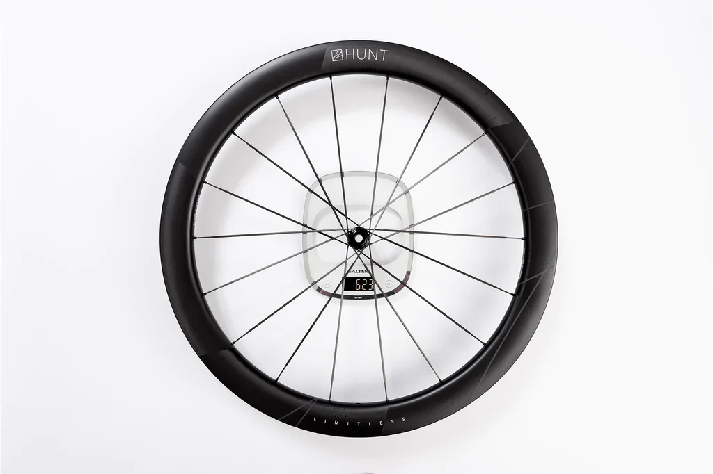 RE:NEW HUNT SUB50 Limitless UD Carbon Spoke Disc Wheelset - Image 14