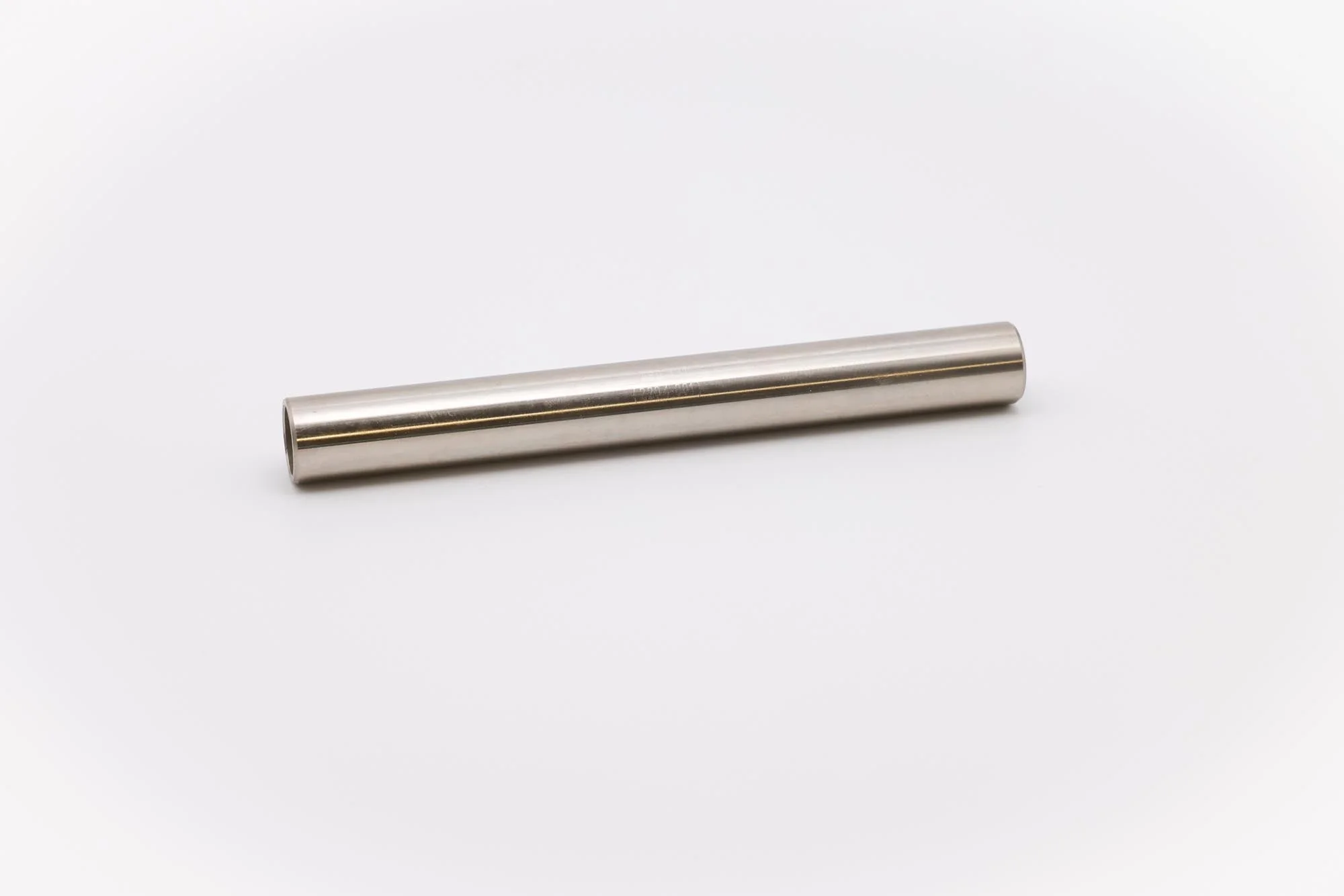 Rear Hub Axle | Engage CL | Steel | Rear Axle | Boost | Center-Lock/6-Bolt